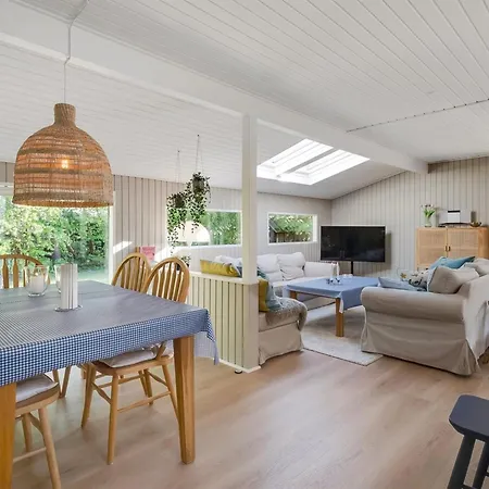 Feriehus Skuli - 300m From The Sea By Interhome *