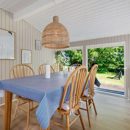 Feriehus Skuli - 300m From The Sea By Interhome